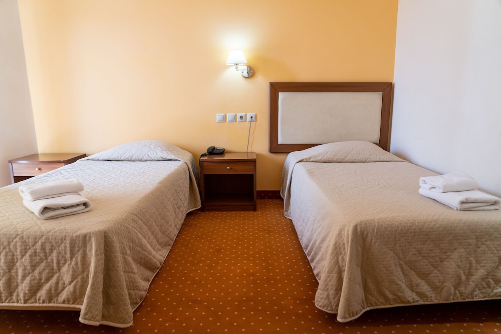 

Milano - Glyfada (Attica) - Four Seasons Hotel