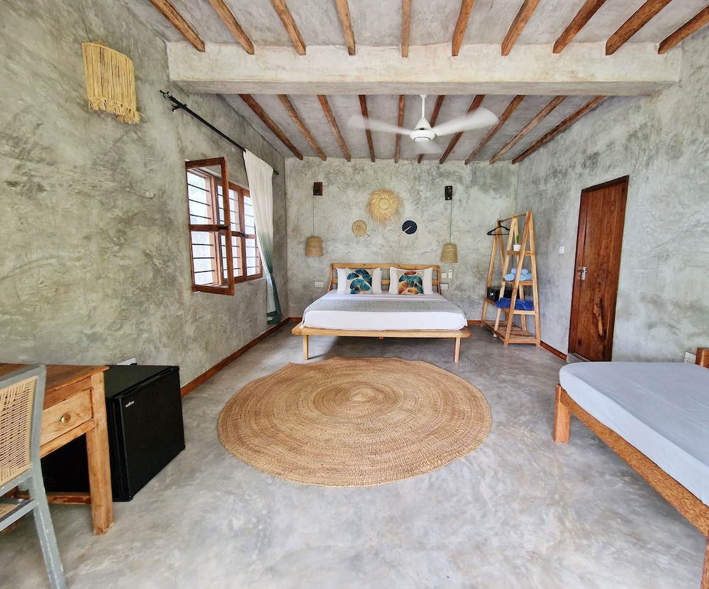 

Bari - Kizimkazi - Aya Beach Resort