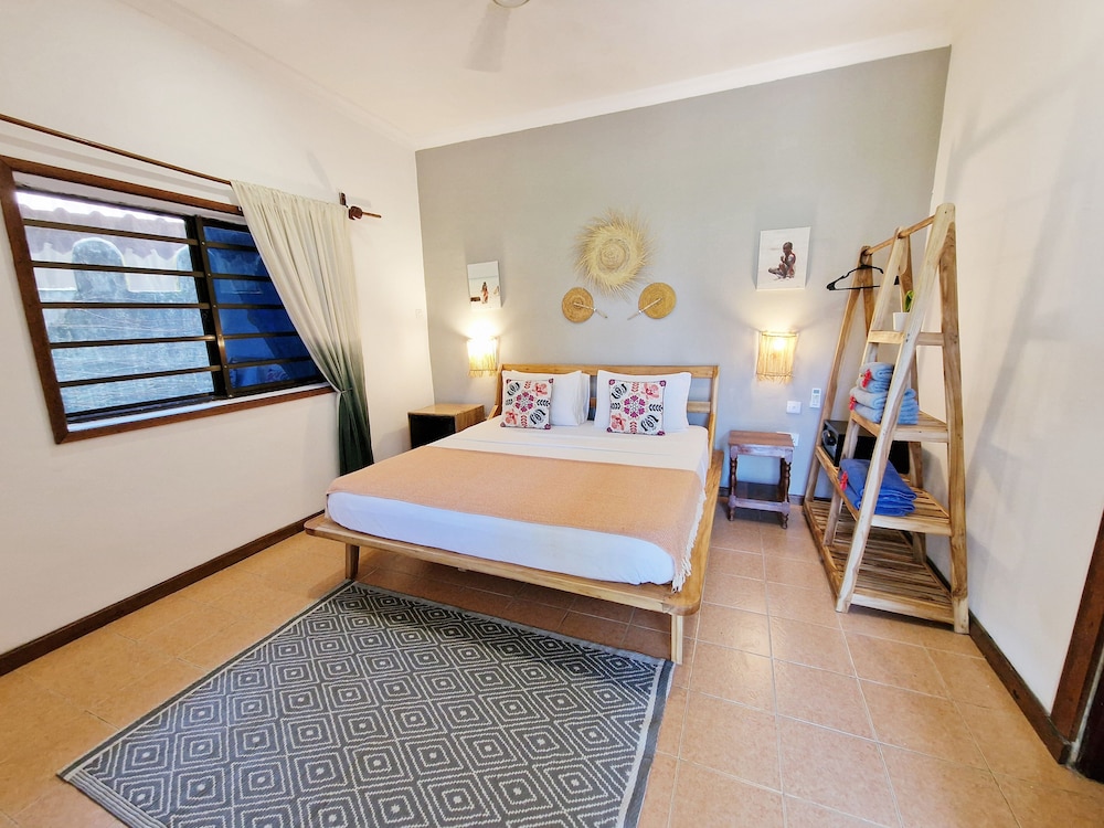 

Venezia - Kizimkazi - Aya Beach Resort