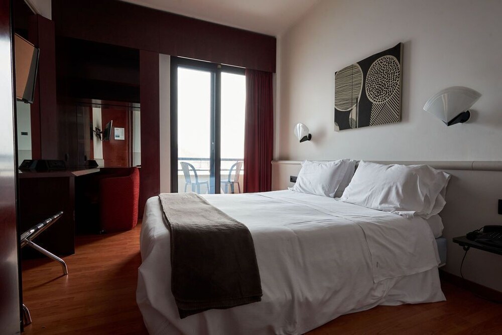 

Catania - Arona - Hotel Concorde
