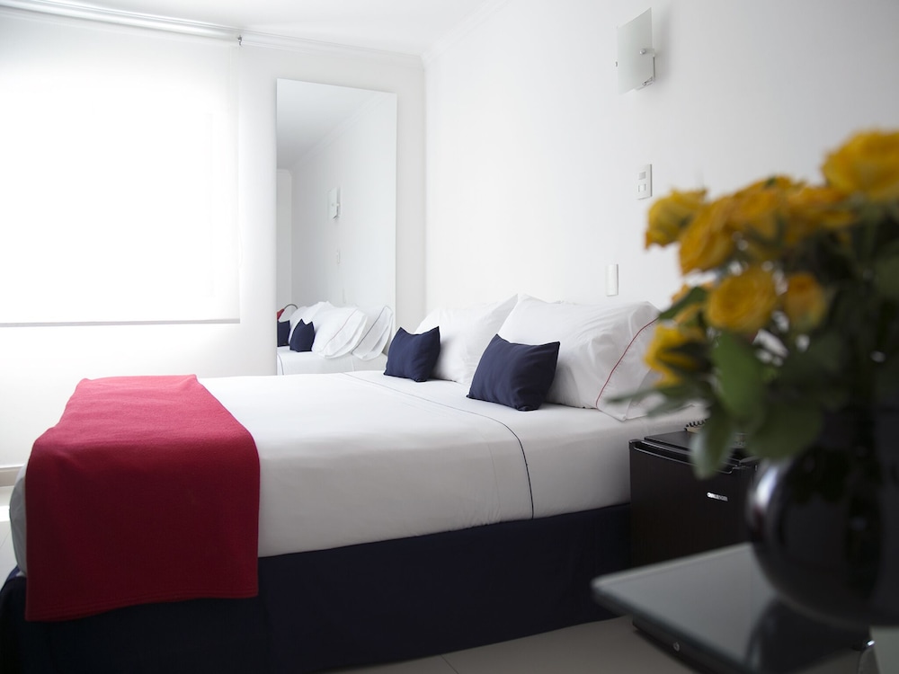 

Roma - Tierra Bomba - Zalmedina Hotel
