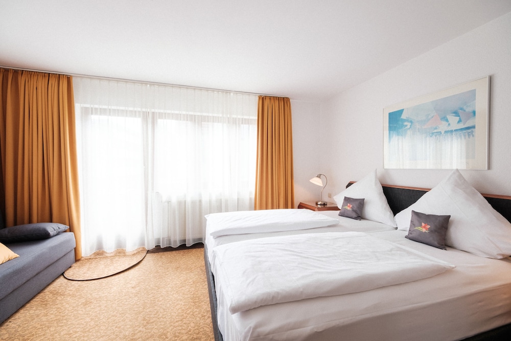 

Napoli - Leinfelden-echterdingen - Hotel Flora Möhringen