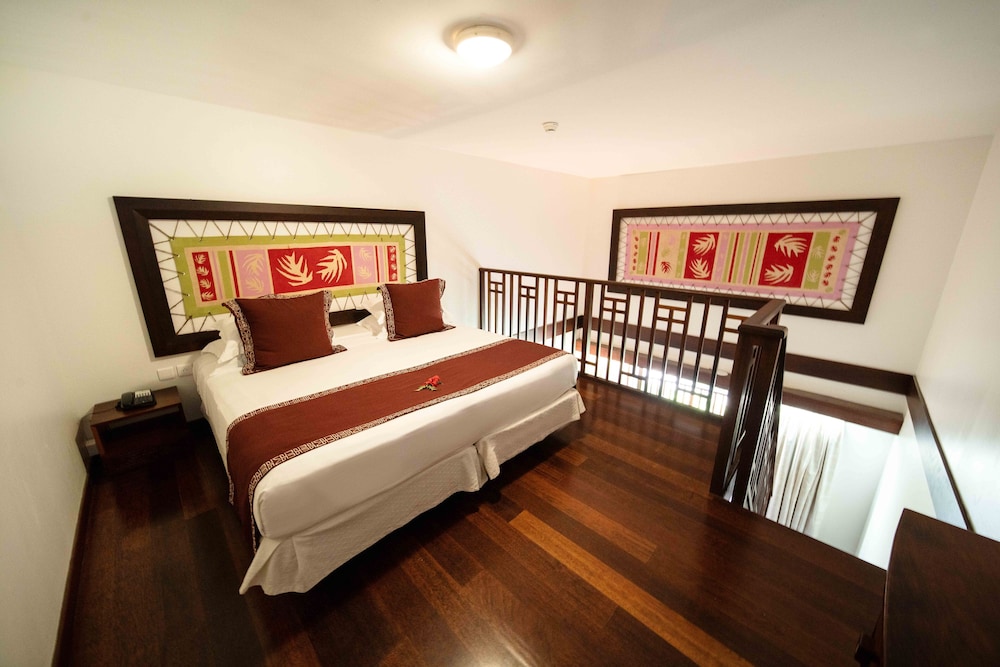 

Torino - Moorea - Manava Beach Resort & Spa Moorea