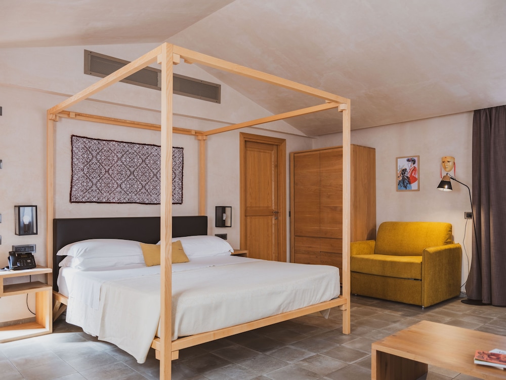 

Bari - Olbia - Tramas Hotel & Spa