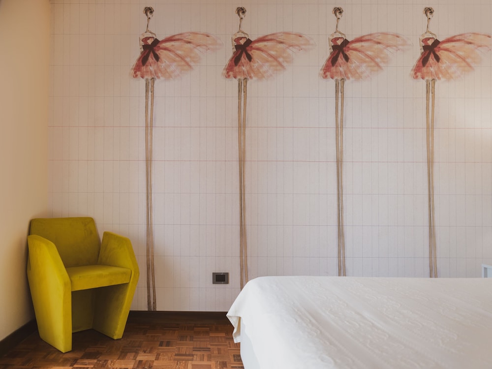 

Napoli - Olbia - Tramas Hotel & Spa