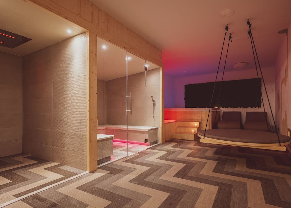 

Brindisi - Olbia - Tramas Hotel & Spa