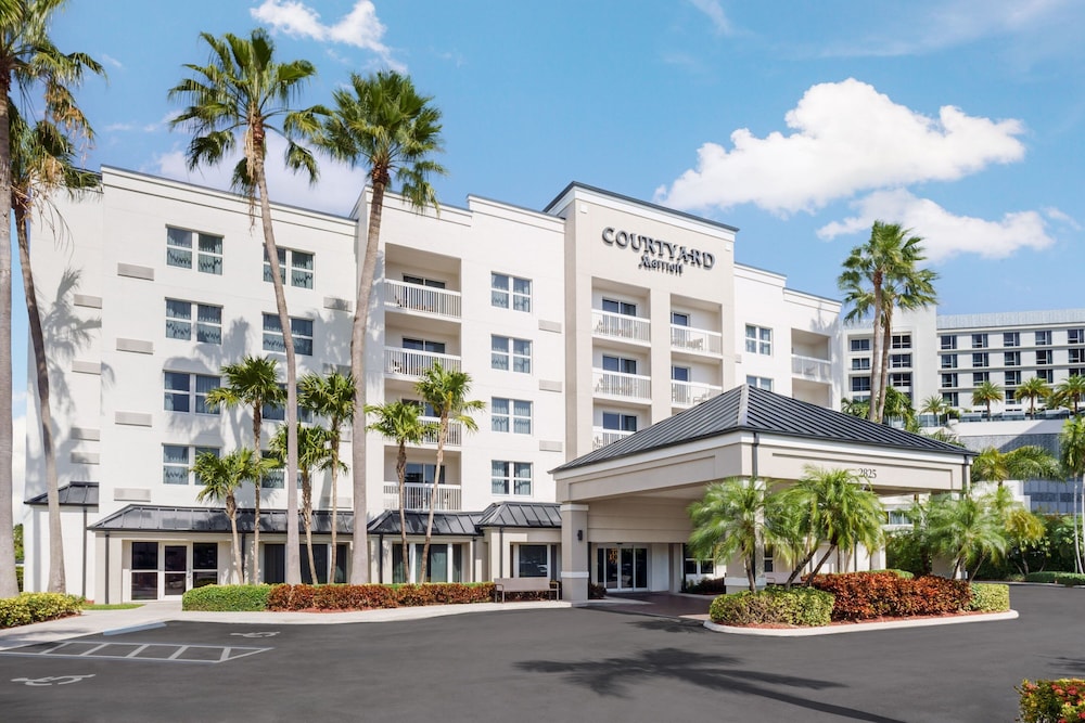 

Roma - Hallandale Beach - Courtyard by Marriott Miami Aventura Mall