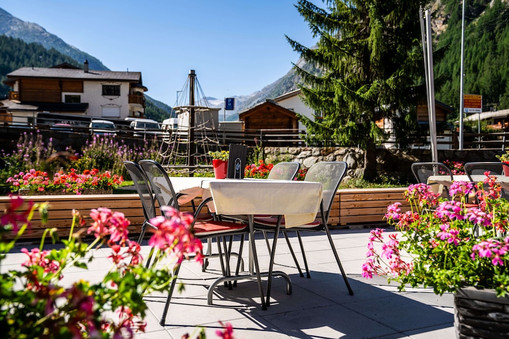 

Ancona - Saas-Fee - Hotel Kristall-Saphir Superior