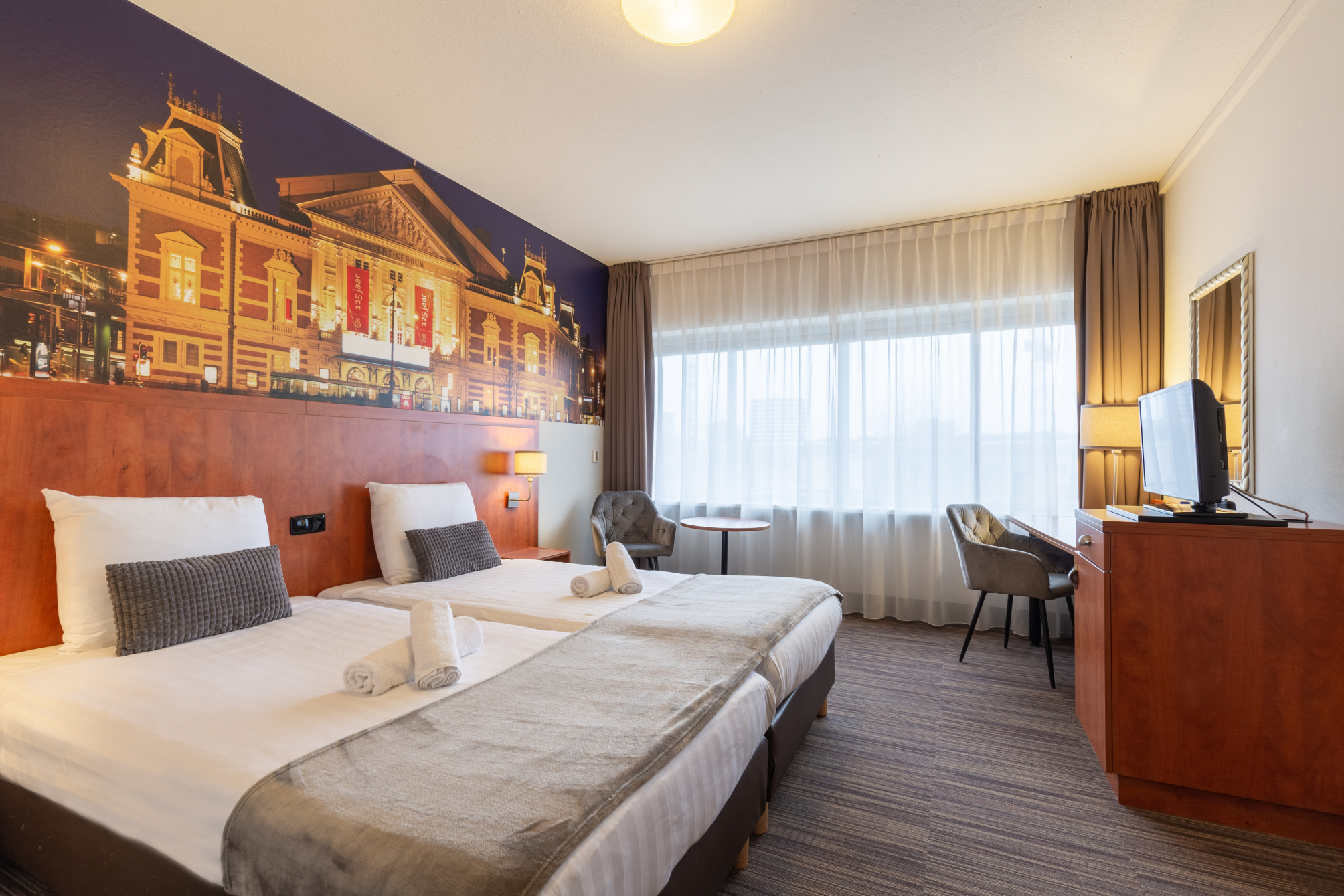

Roma - Zwanenburg - New West Inn Amsterdam