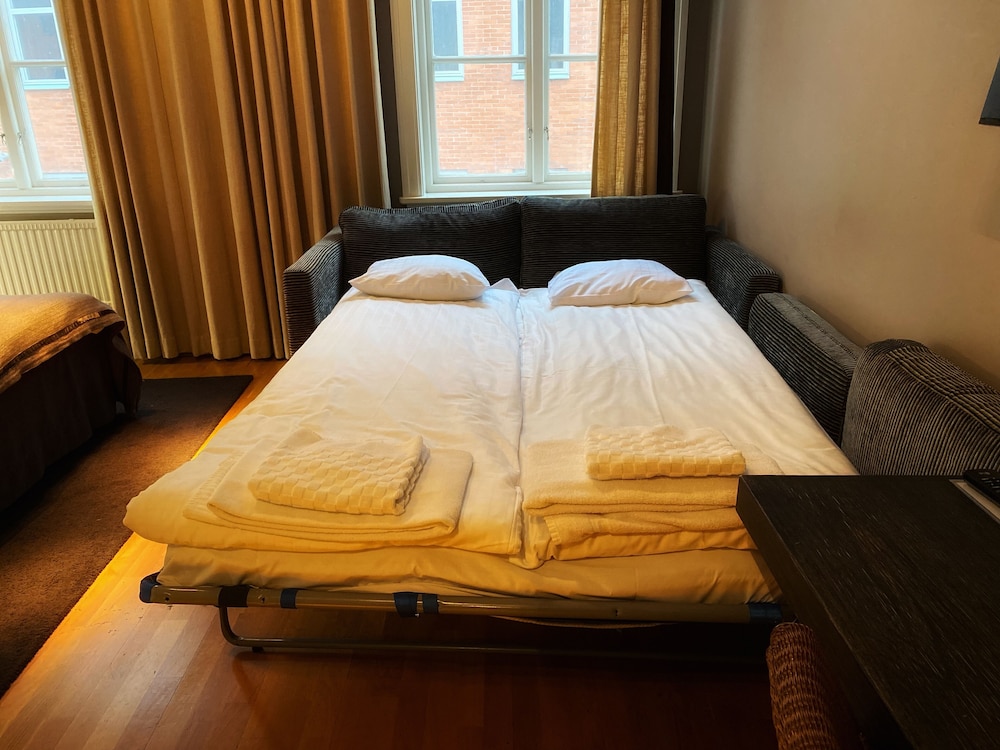 

Milano - Goteborg - Hotel Villan