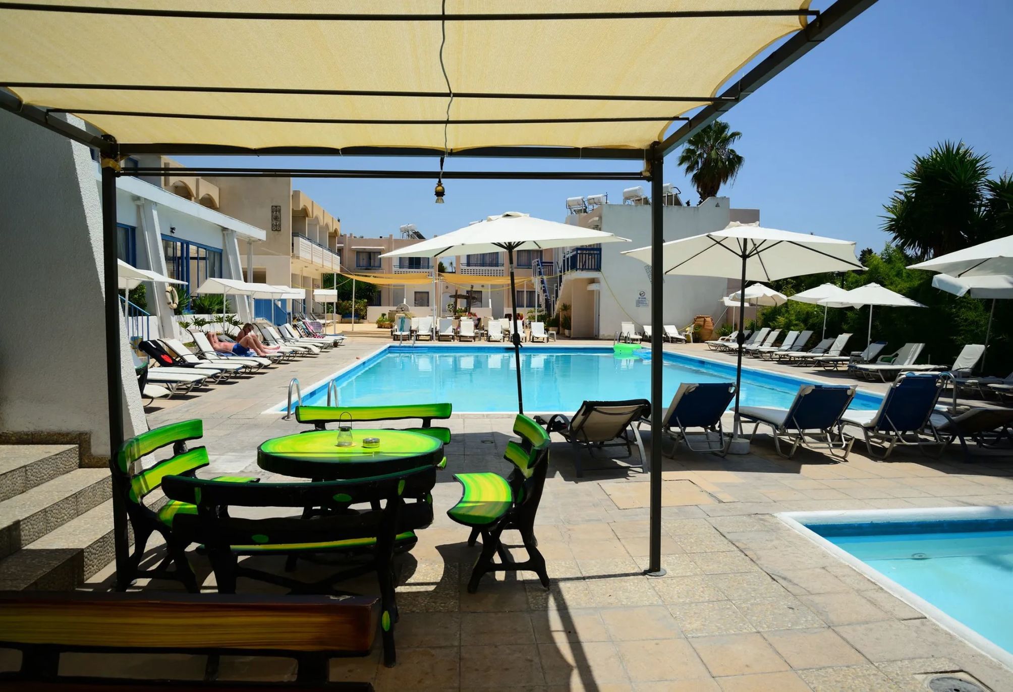 

Roma - Paphos - Paphiessa Hotel