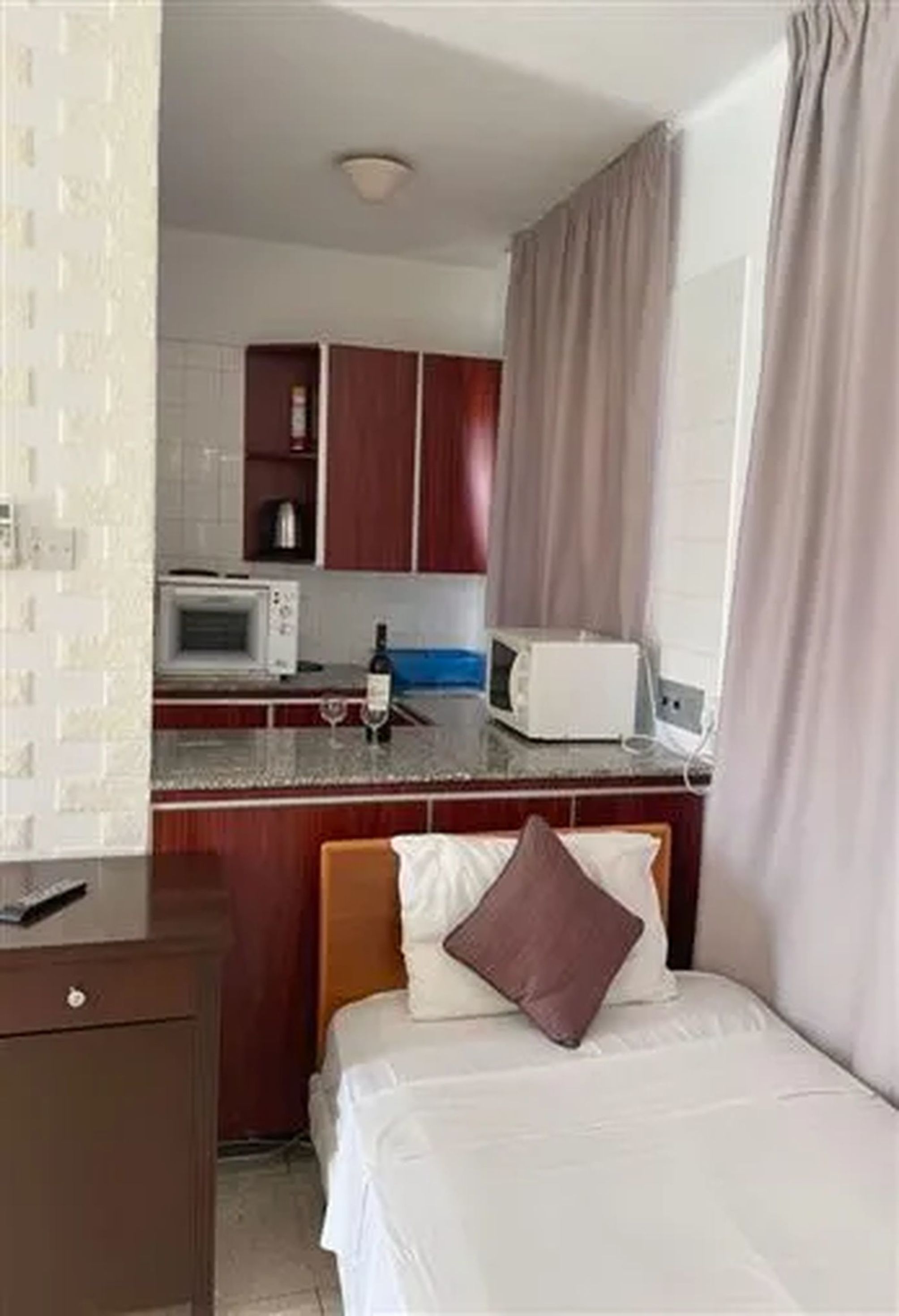 

Roma - Paphos - Paphiessa Hotel