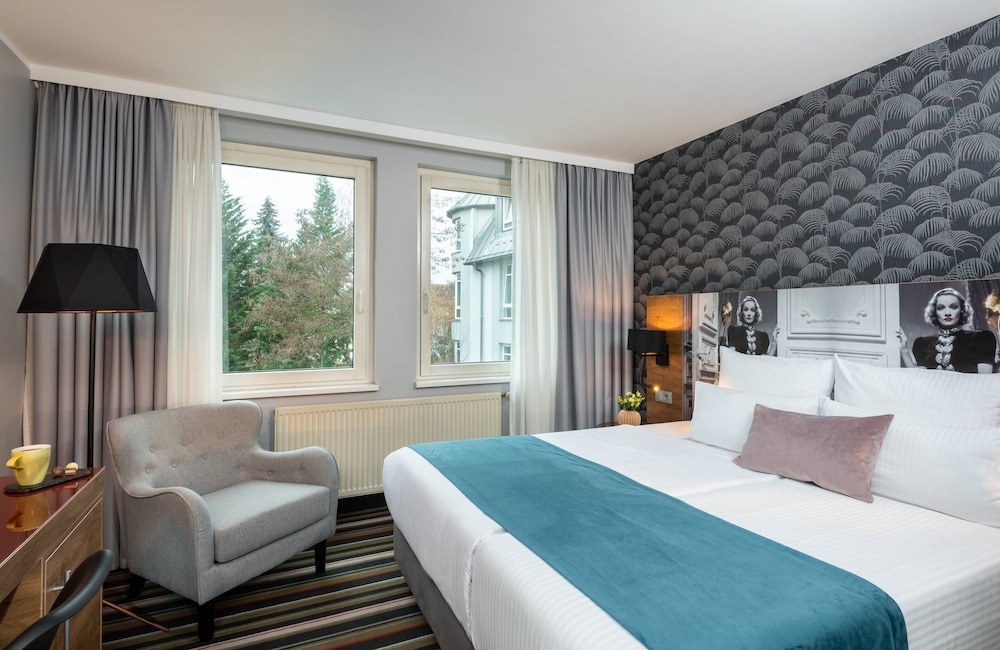 

Bari - Schönefeld - Leonardo Boutique Hotel Berlin City South