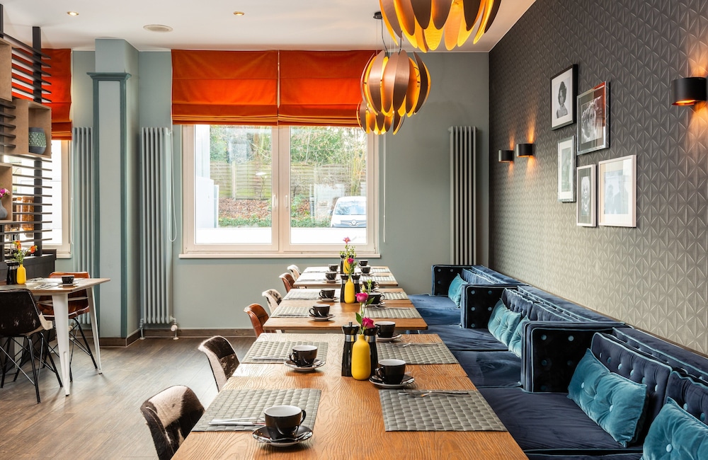 

Bari - Schönefeld - Leonardo Boutique Hotel Berlin City South