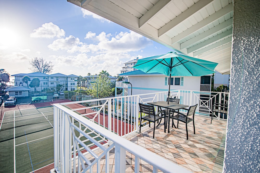 

Milano - George Town - Seven Mile Beach Resort & Club