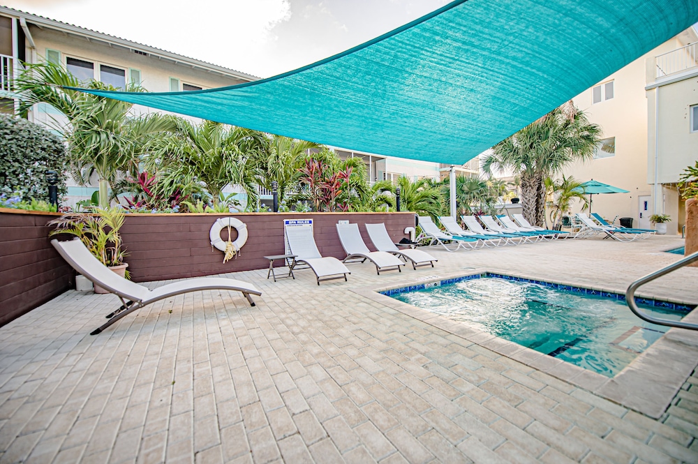 

Roma - Seven Mile Beach - Seven Mile Beach Resort & Club