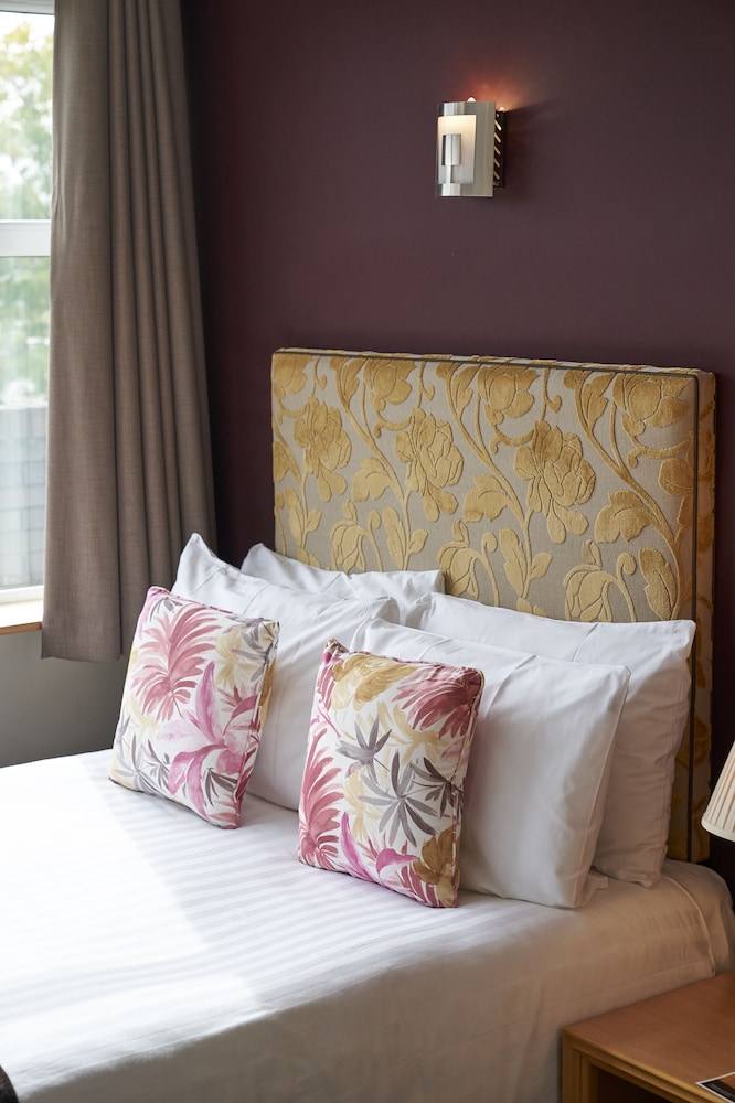 

Roma - Morden - Antoinette Hotel Wimbledon