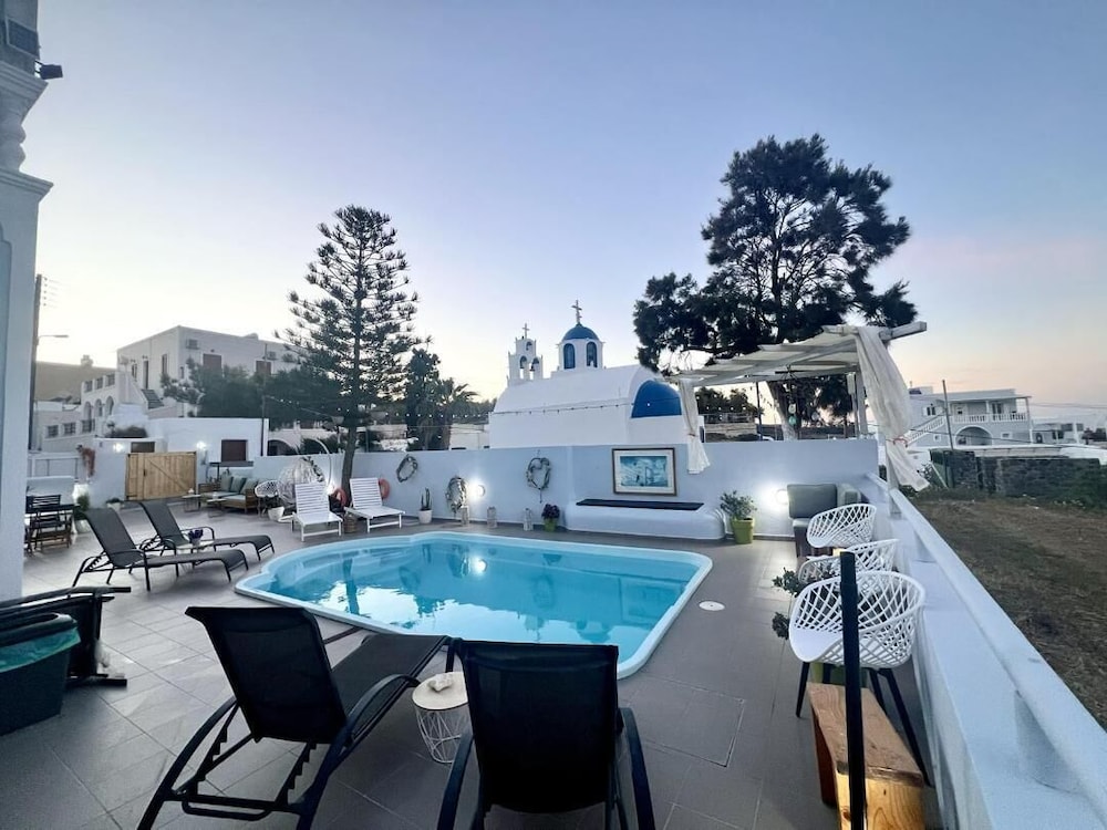 

Roma - Oia - Villa Anto