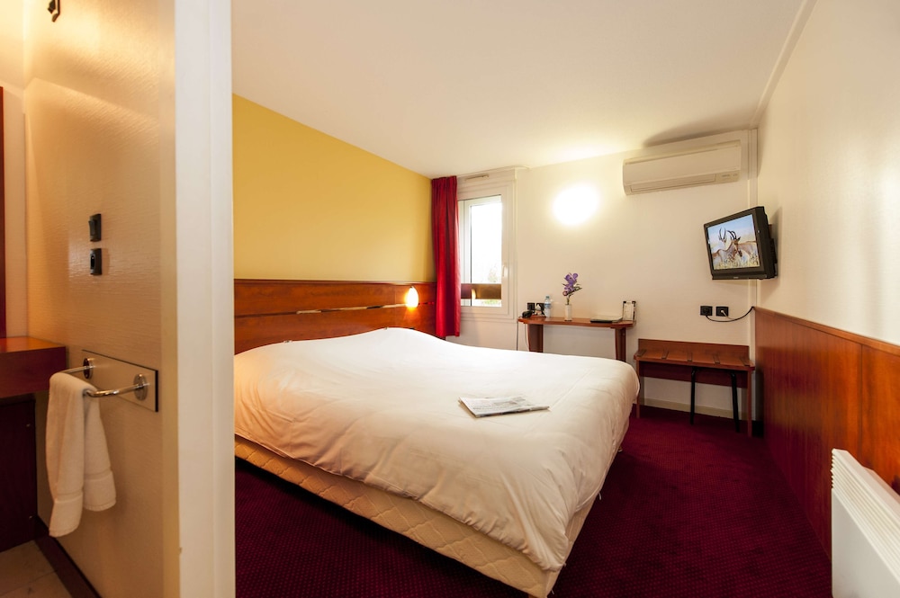 

Milano - Aquitania, Francia - Brit Hotel Agen - L'Aquitaine