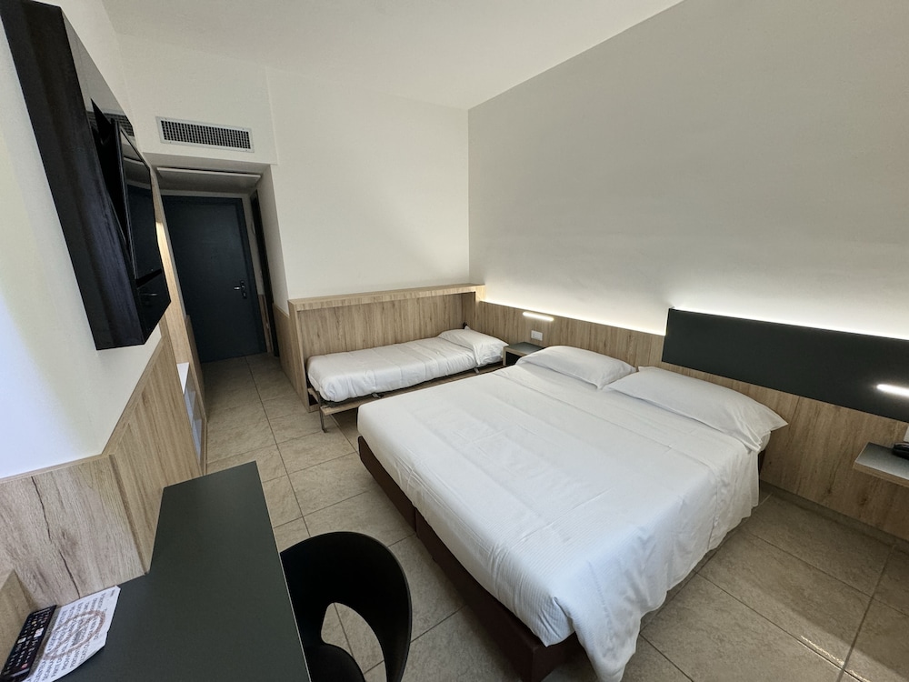 

Napoli - Roccaraso - Hotel Holidays