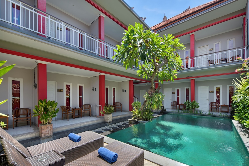 

Napoli - Kuta - Bali - Angkul Angkul Beach Inn Kuta by Kamara