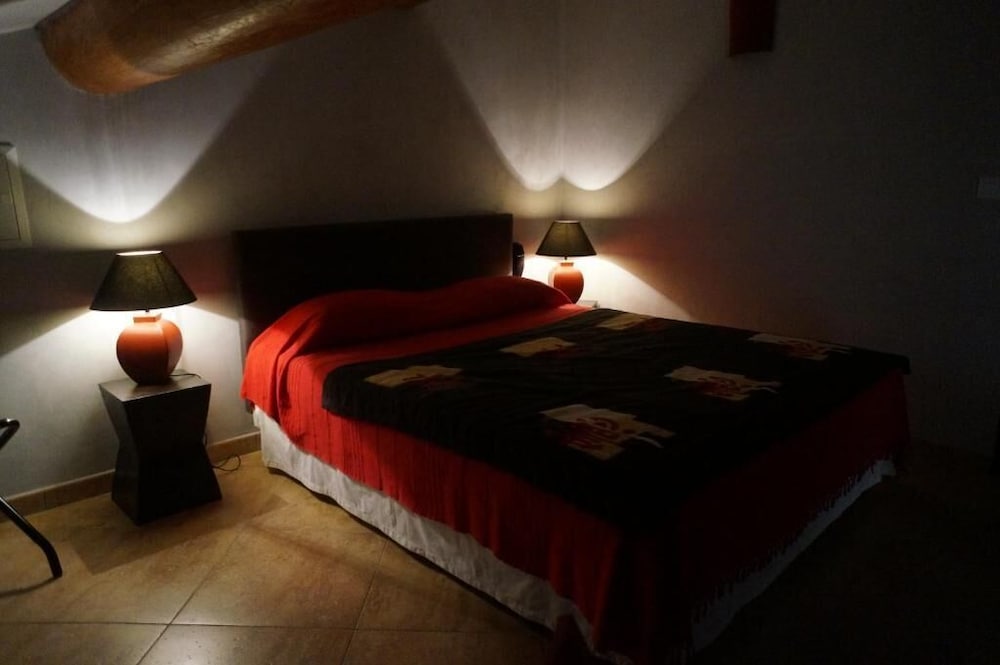 

Milano - Macinaggio - Hotel Le Saint Jean