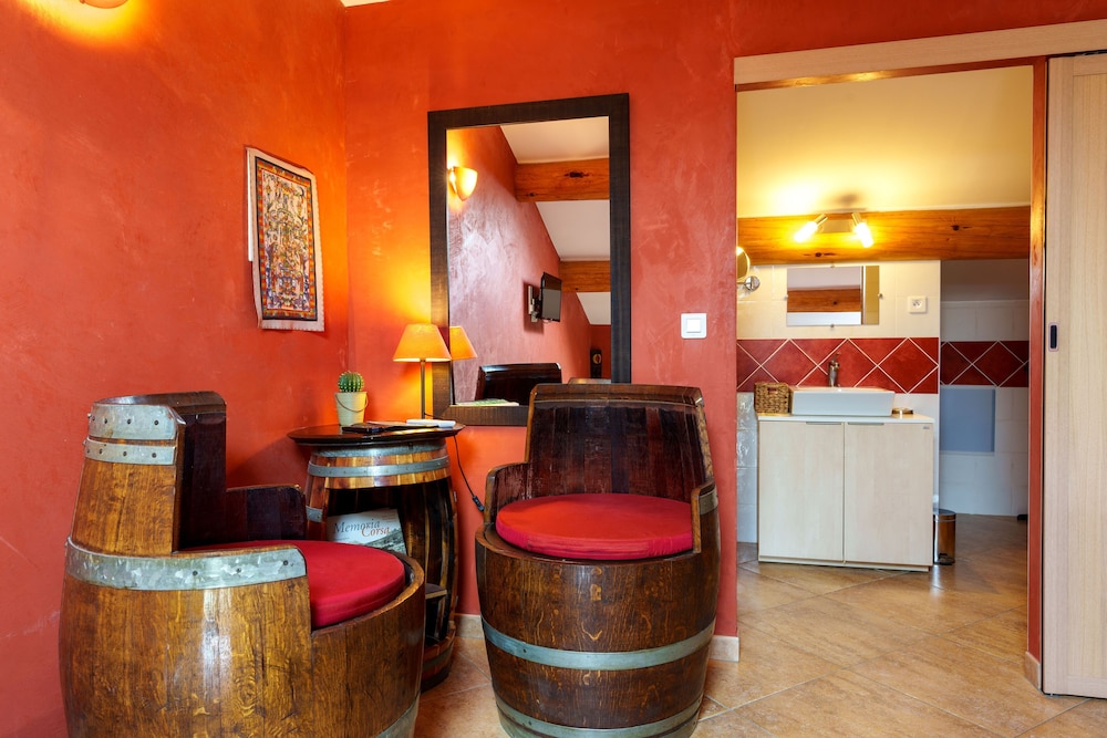 

Milano - Macinaggio - Hotel Le Saint Jean