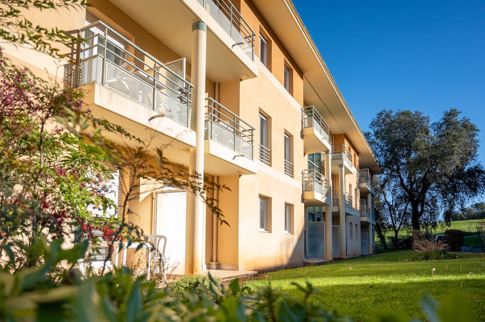 

Roma - Villeneuve-Loubet - Nemea Appart Hotel Green Side Biot Sophia Antipolis