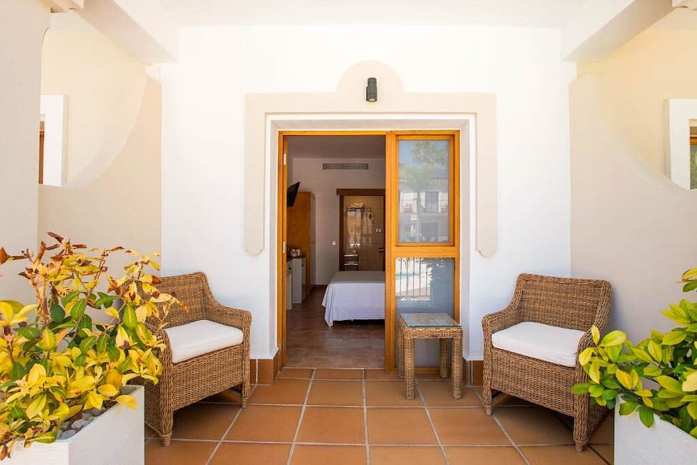 

Milano - San Pedro de Alcántara - Paloma Blanca Boutique Hotel