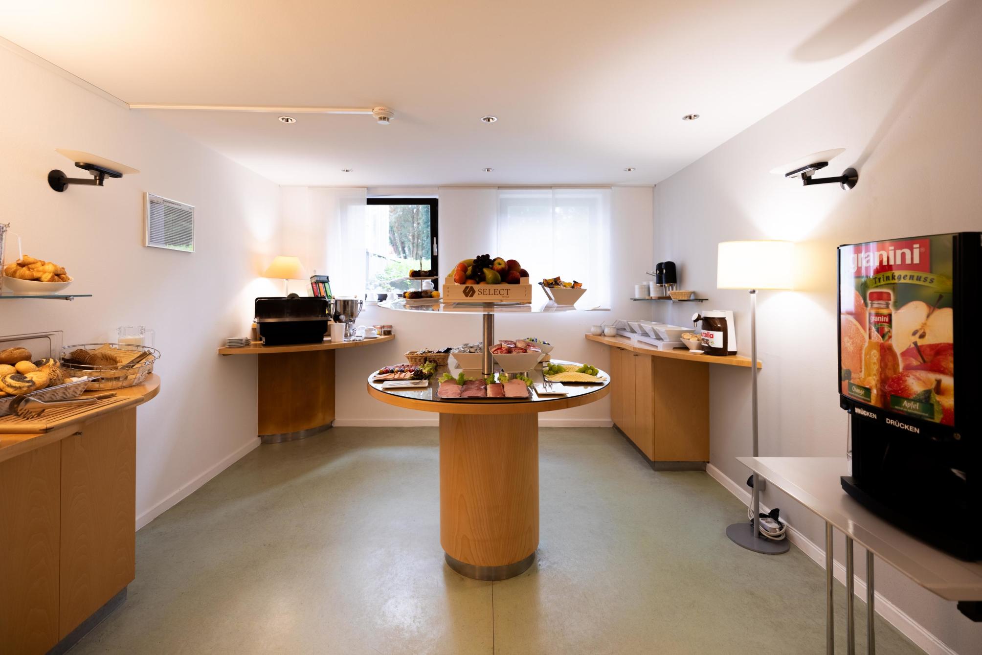 

Roma - Colonia - Select Hotel Silence Garden Koln