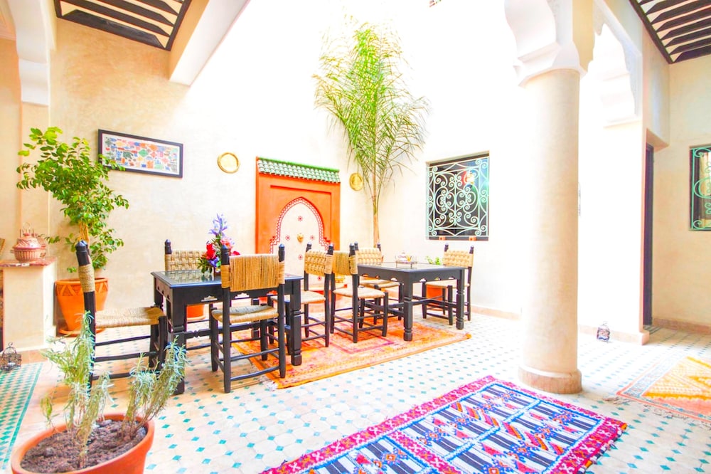 

Napoli - Marrakech - Riad Dar Benbrahim
