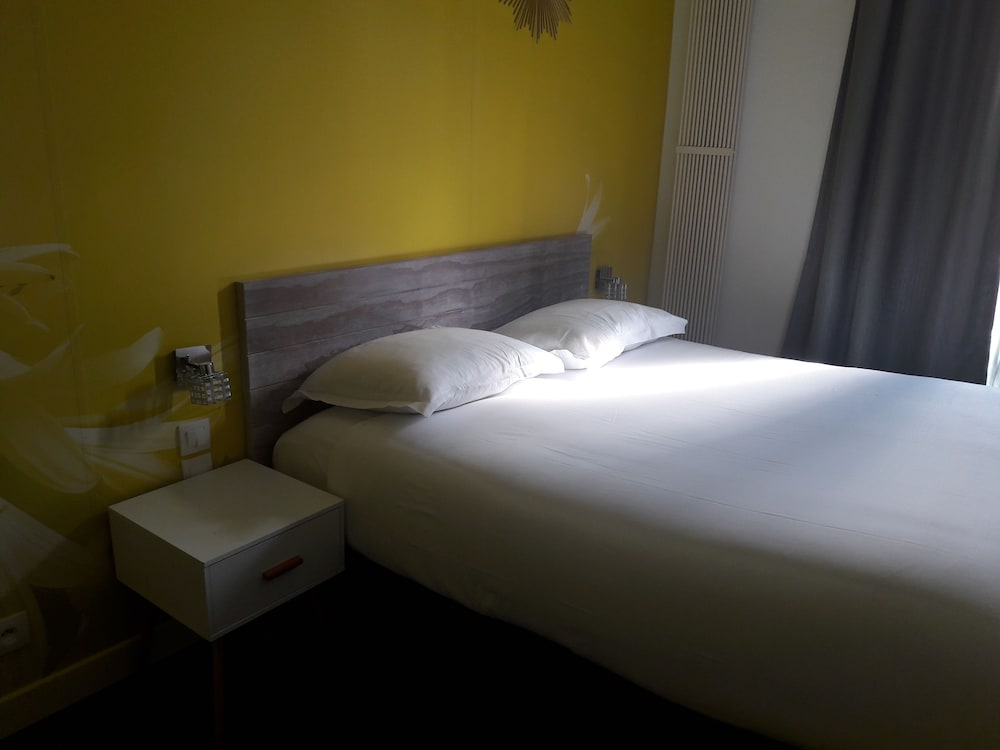 

Milano - Fresnes - Le Glam's Hotel