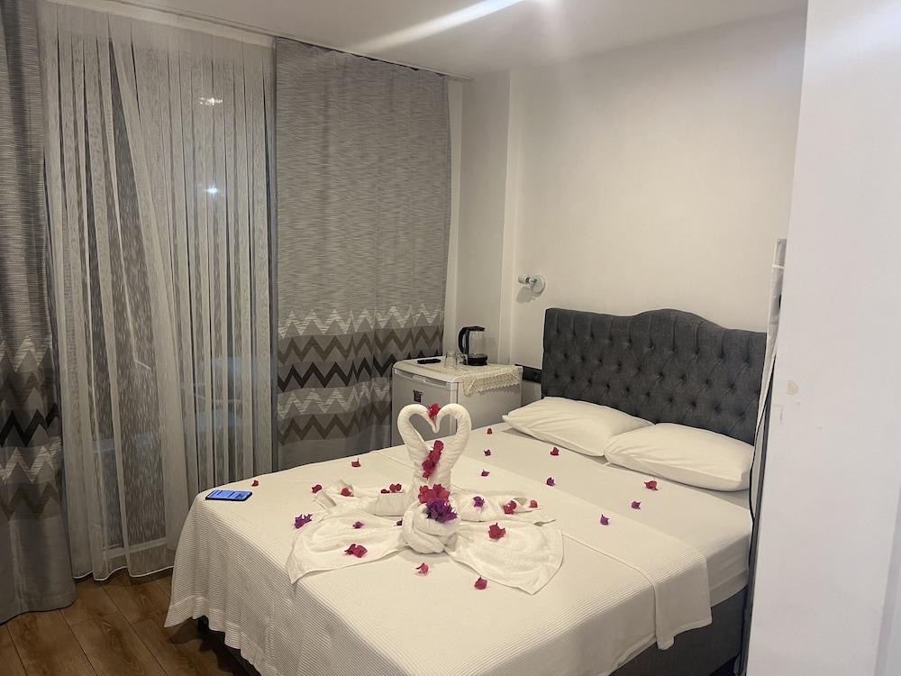 

Milano - Colakli - Side Apart Hotel