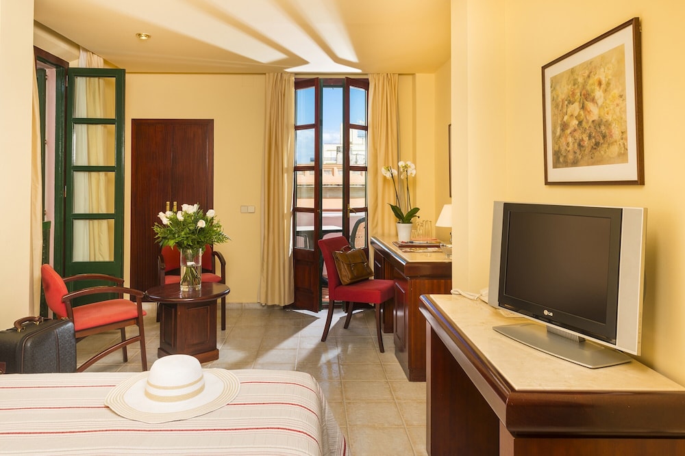 

Bologna - Tossa de Mar - Hotel Guitart Rosa - Adults Only