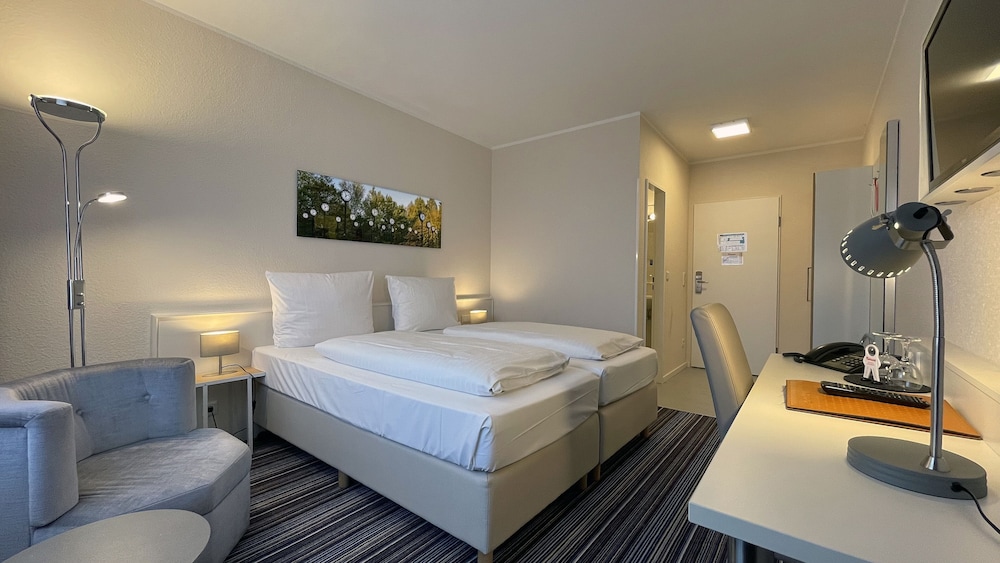 

Bologna - Neuss - Hotel Astra