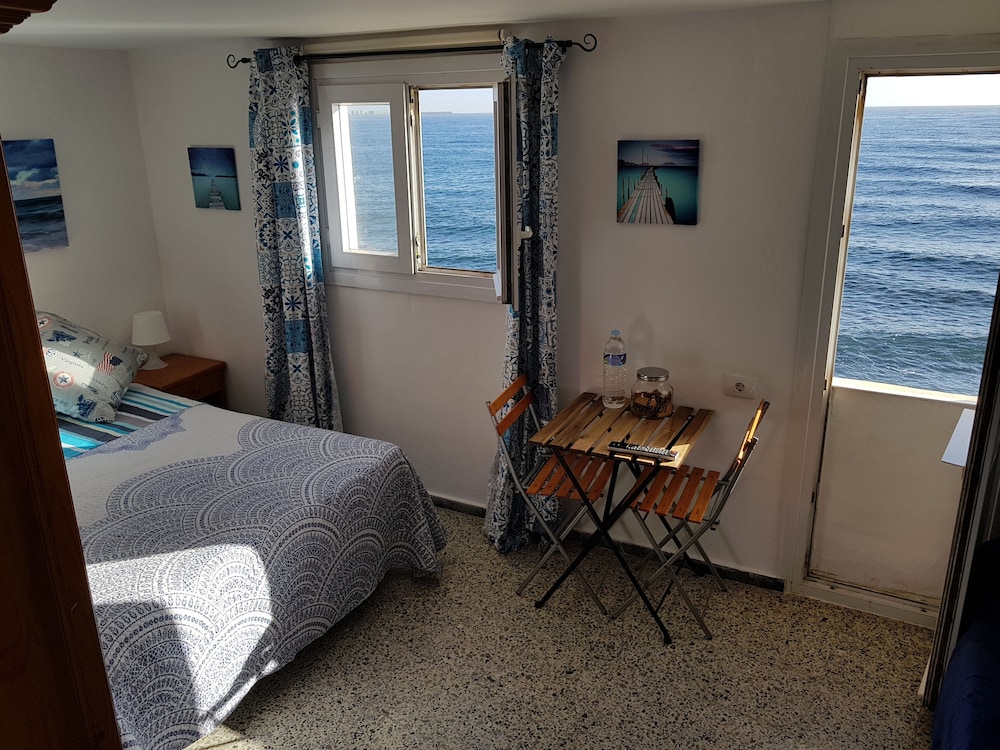 

Roma - Vecindario - Bed and Breakfast by the Sea