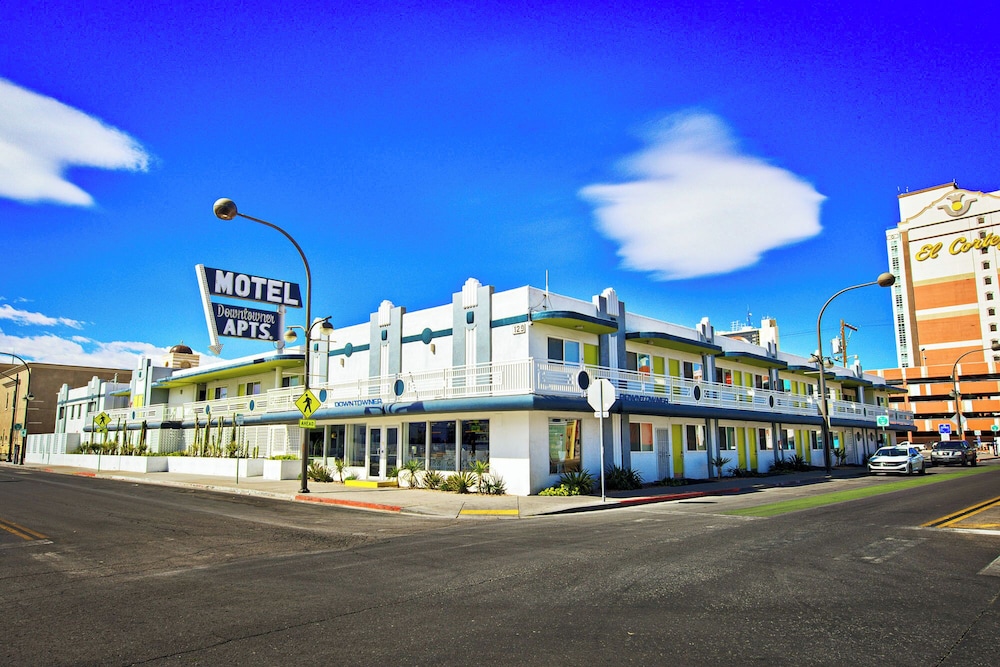 

Roma - Las Vegas (NV) - Downtowner Boutique Hotel