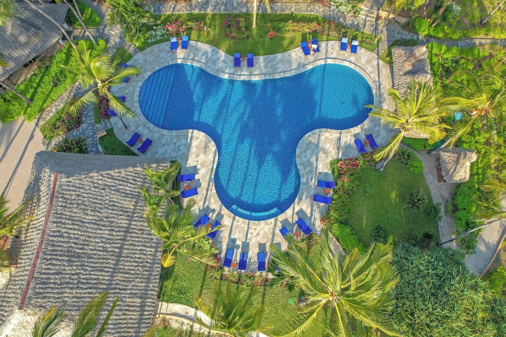 

Bari - Paje - Breezes Beach Club and Spa