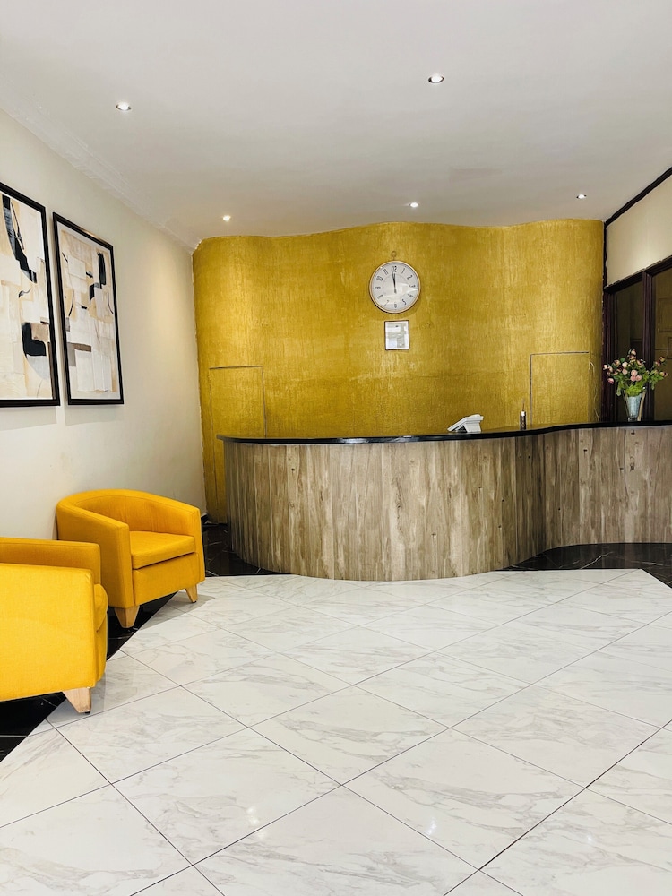 

Napoli - Accra - Niagara Hotel