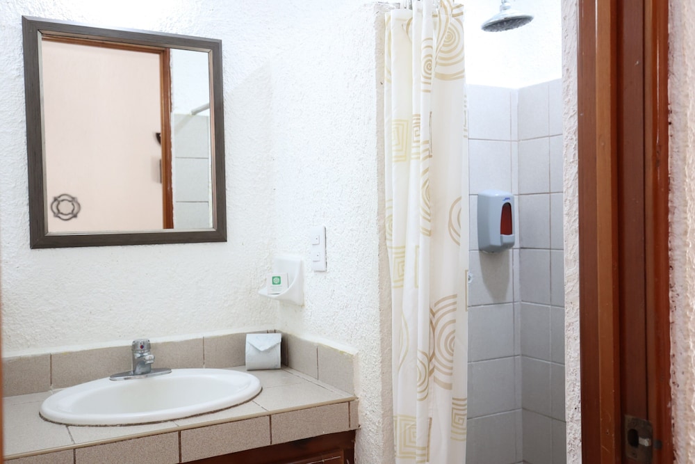 

Palermo - Playa del Carmen - Hotel Bosque Caribe, 5th Av. zone