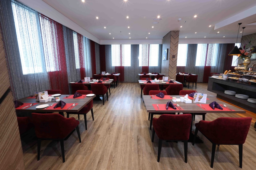 

Milano - Fujaira - Fortis Hotel Fujairah