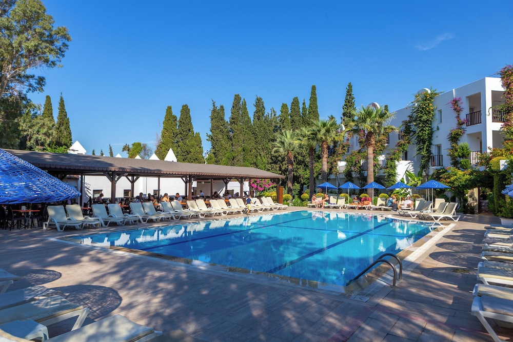 

Roma - Gumbet - Natur Garden Hotel