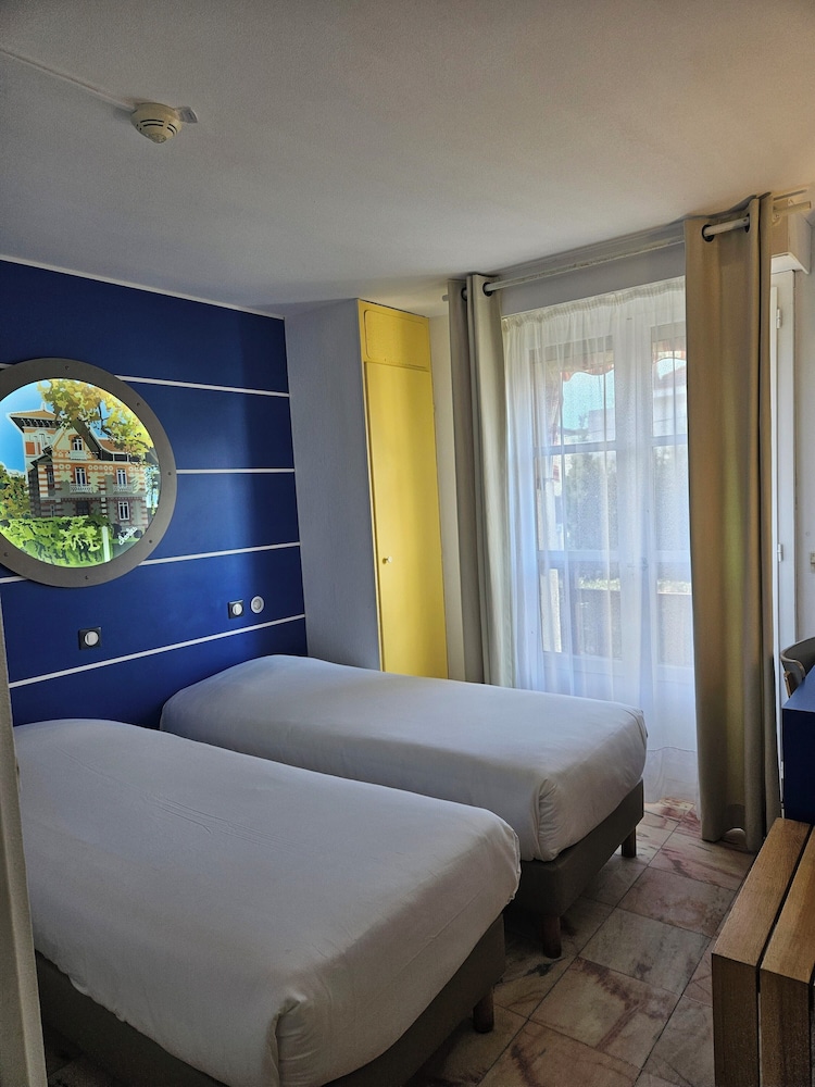 

Milano - Arcachon - Hôtel Le Dauphin