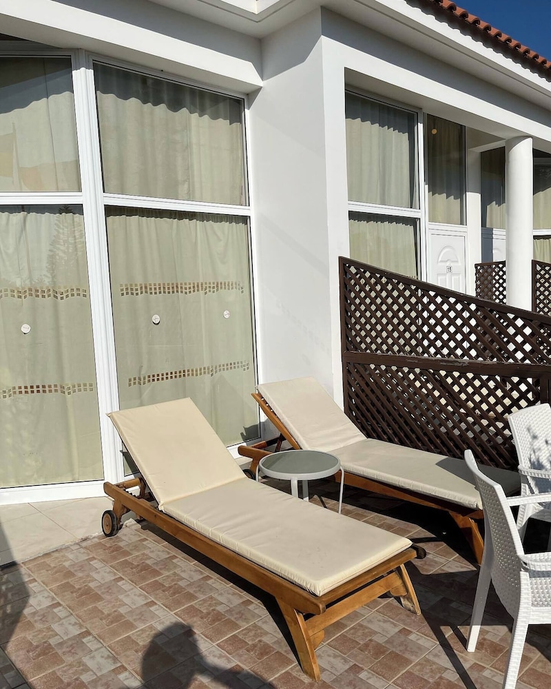 

Roma - Lachi - Eliofos Elegant Maisonettes