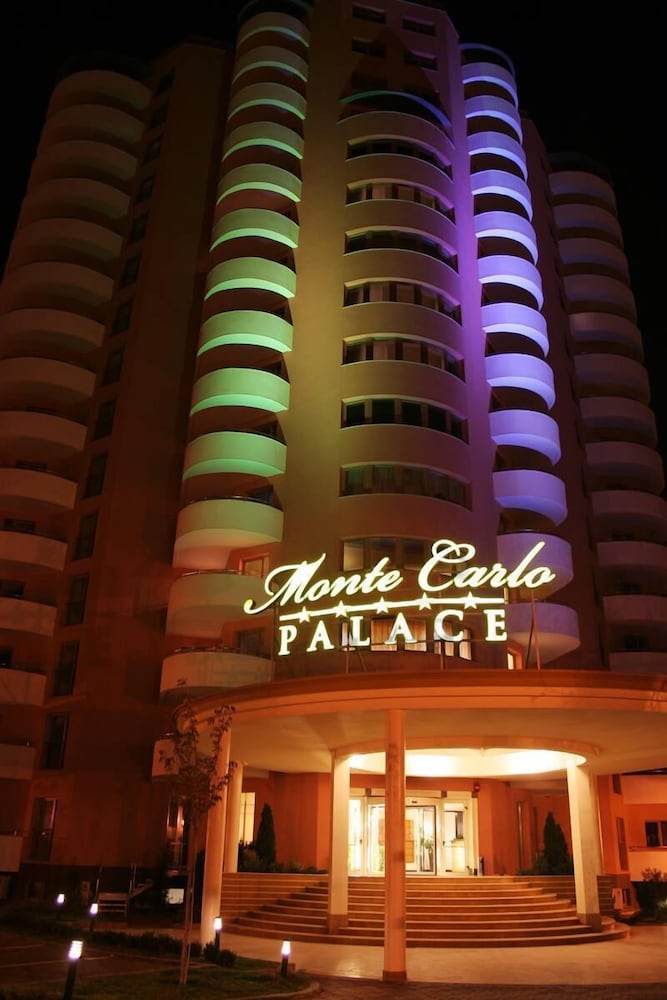 

Roma - Otopeni - Monte Carlo Palace Suites