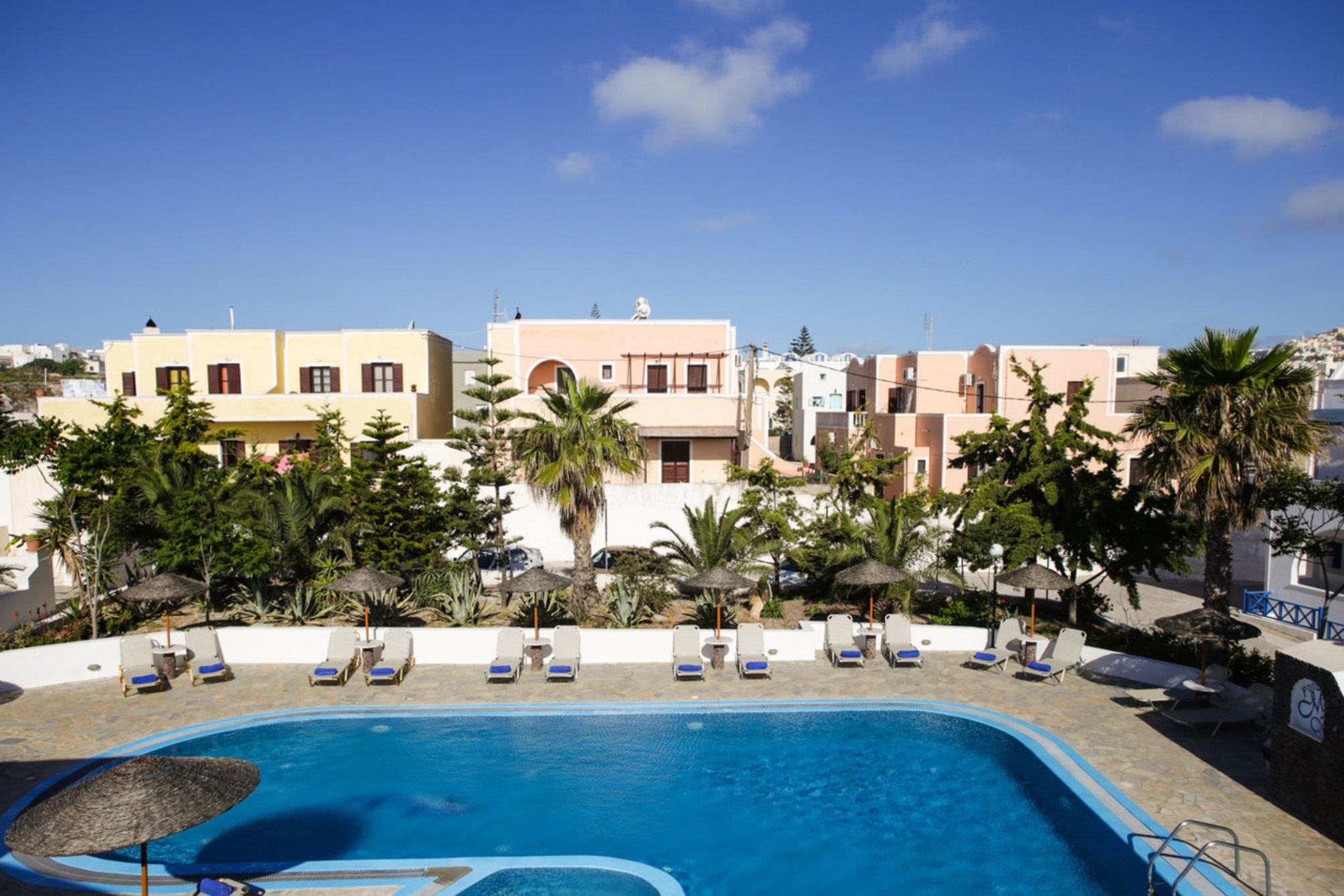 

Palermo - Órmos Athiniós - Maistros Village Hotel