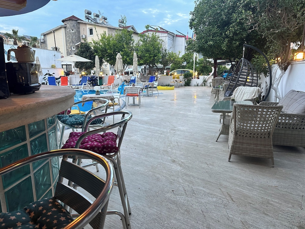 

Firenze - Kemer - La Boutique Ipek