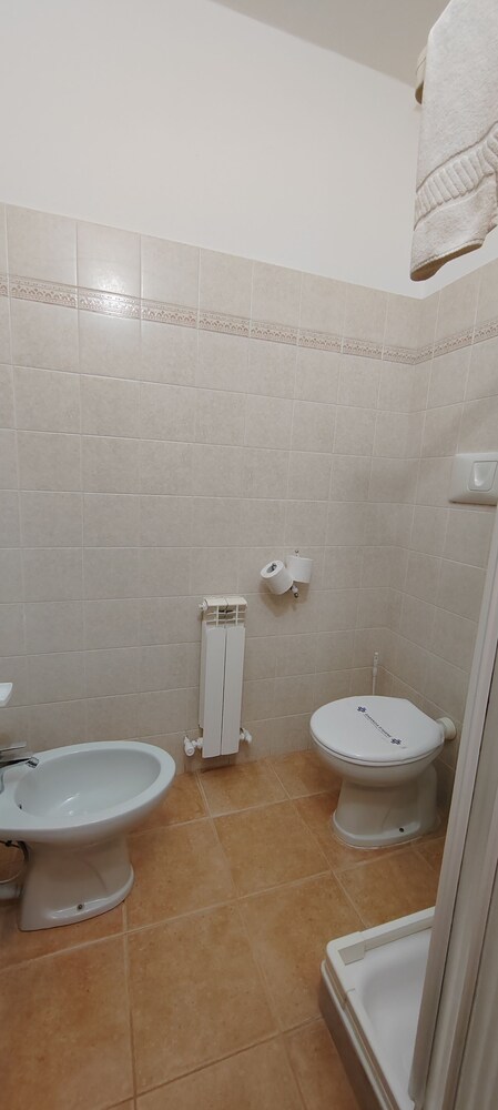 

Brindisi - Sesto San Giovanni - Hotel Nuovo Rondò