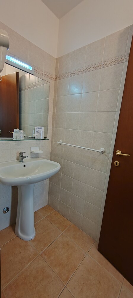

Catania - Monza - Hotel Nuovo Rondò