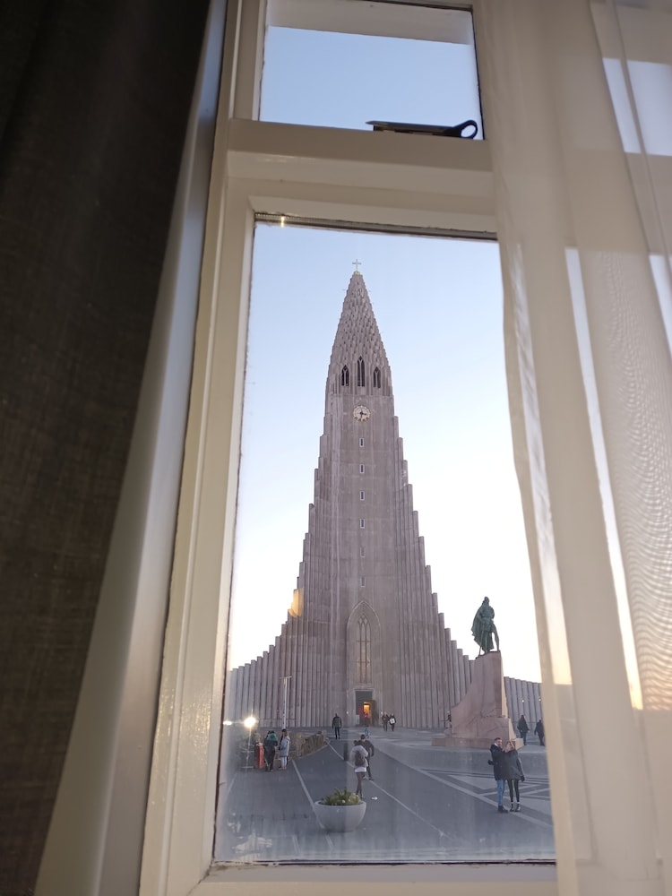 

Bologna - Reykjavik - Hotel Leifur Eiriksson